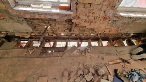 Stanley Road loft conversion, Teddington London — photo 12
