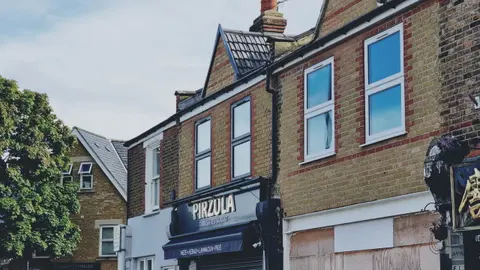 Stanley Road loft conversion, Teddington London — photo 13